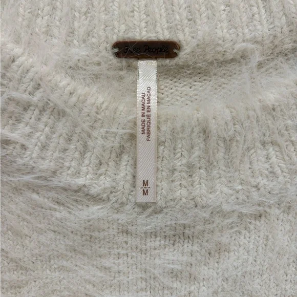 Free People Harrison Bunny Crew Neck Sweater Oversized Cream Womens Medium - Picture 7 of 11